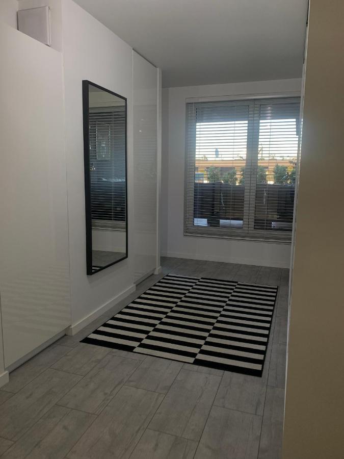우치 Two-Levels Penthouse With A Garden In The City Center 아파트 외부 사진