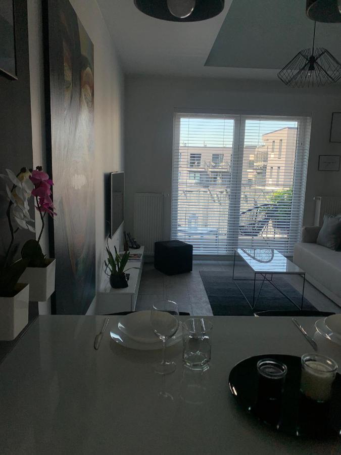 우치 Two-Levels Penthouse With A Garden In The City Center 아파트 외부 사진