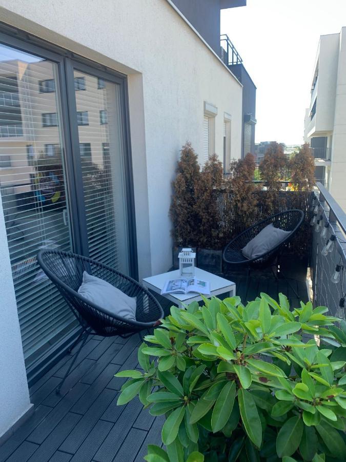 우치 Two-Levels Penthouse With A Garden In The City Center 아파트 외부 사진