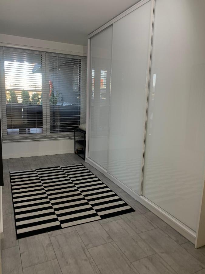 우치 Two-Levels Penthouse With A Garden In The City Center 아파트 외부 사진