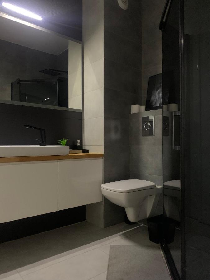 우치 Two-Levels Penthouse With A Garden In The City Center 아파트 외부 사진