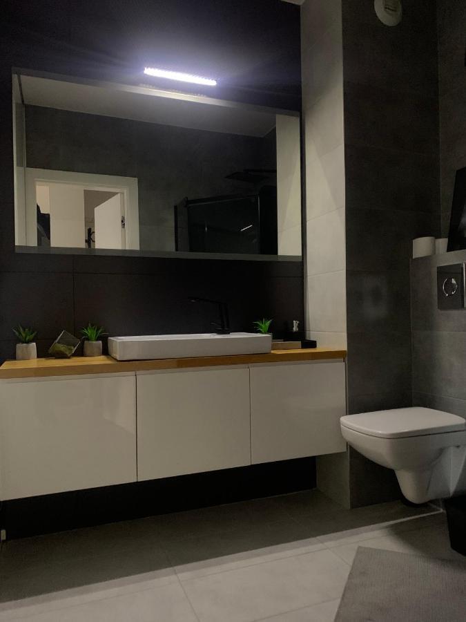 우치 Two-Levels Penthouse With A Garden In The City Center 아파트 외부 사진